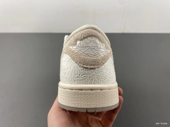1st Kicks Jordan 1 Chris FZ0455-200 OG Retro Paul Low 0718